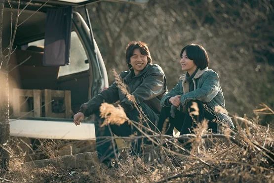 천천히 강렬하게 | 2026년 4분기 공개 예정 | 넷플릭스 | 1960-80년대 한국 연예계의 빛과 그림자를 그린 감성 드라마